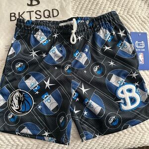 NBA Dallas Mavericks Court Youth Shorts - Youth Large
